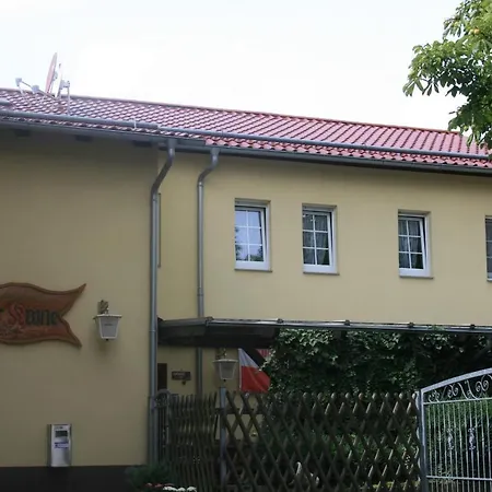 Pension Zur Krone Πανσιόν 3*